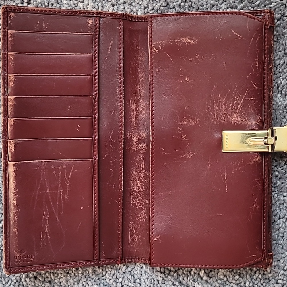 Gucci Wallet - Picture 6 of 8